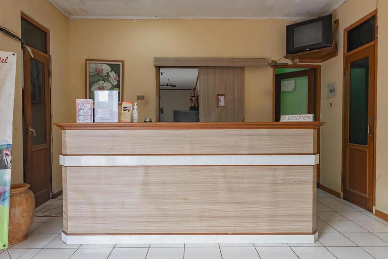 Hotel Puspa Sari Redpartner Ciater Zewnętrze zdjęcie