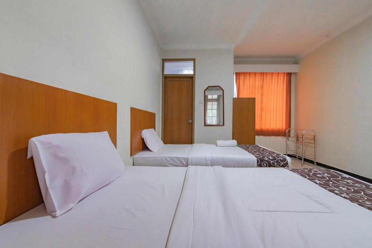 Hotel Puspa Sari Redpartner Ciater Zewnętrze zdjęcie