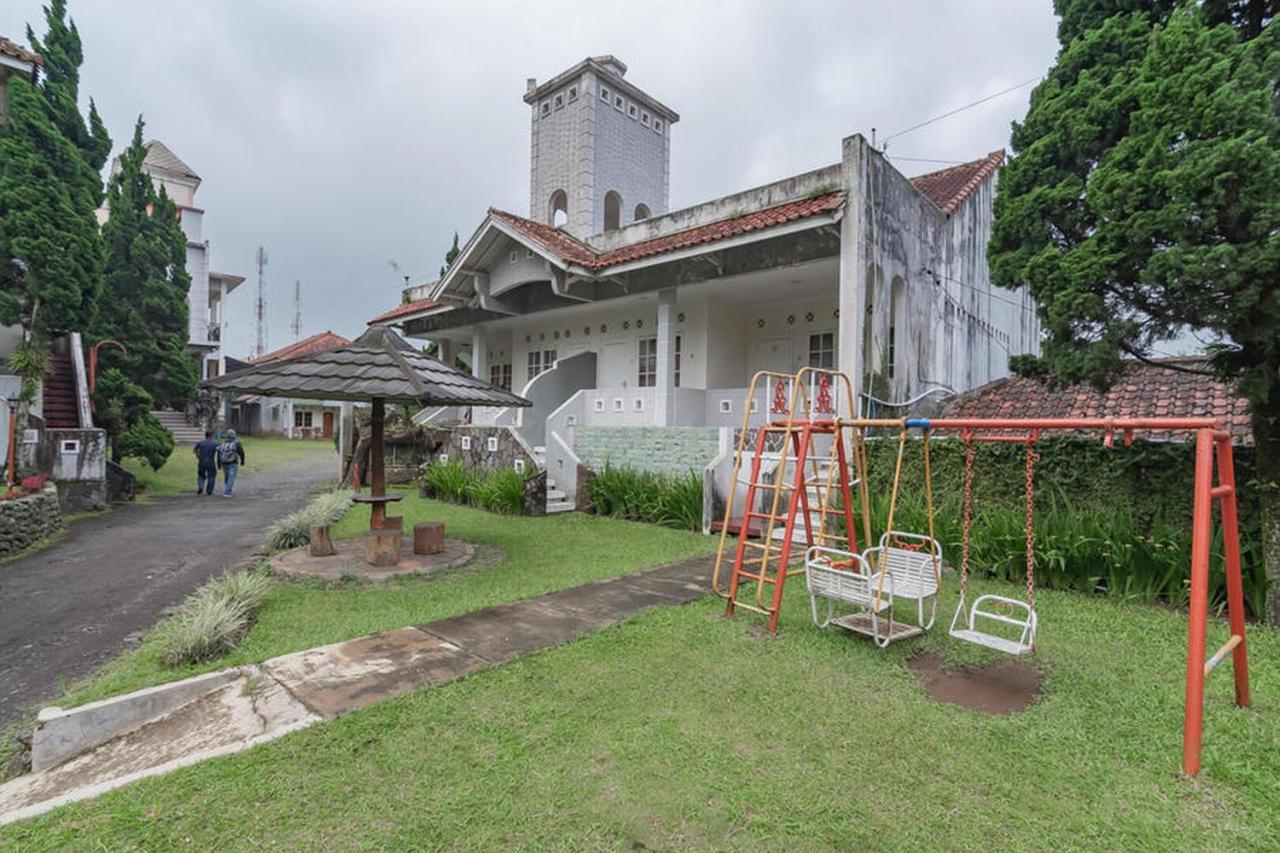 Hotel Puspa Sari Redpartner Ciater Zewnętrze zdjęcie