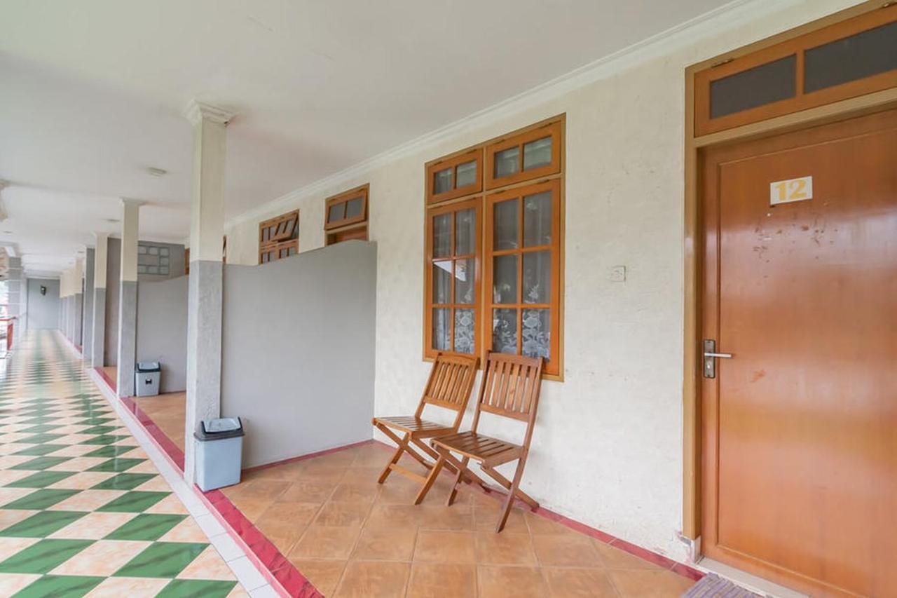 Hotel Puspa Sari Redpartner Ciater Zewnętrze zdjęcie