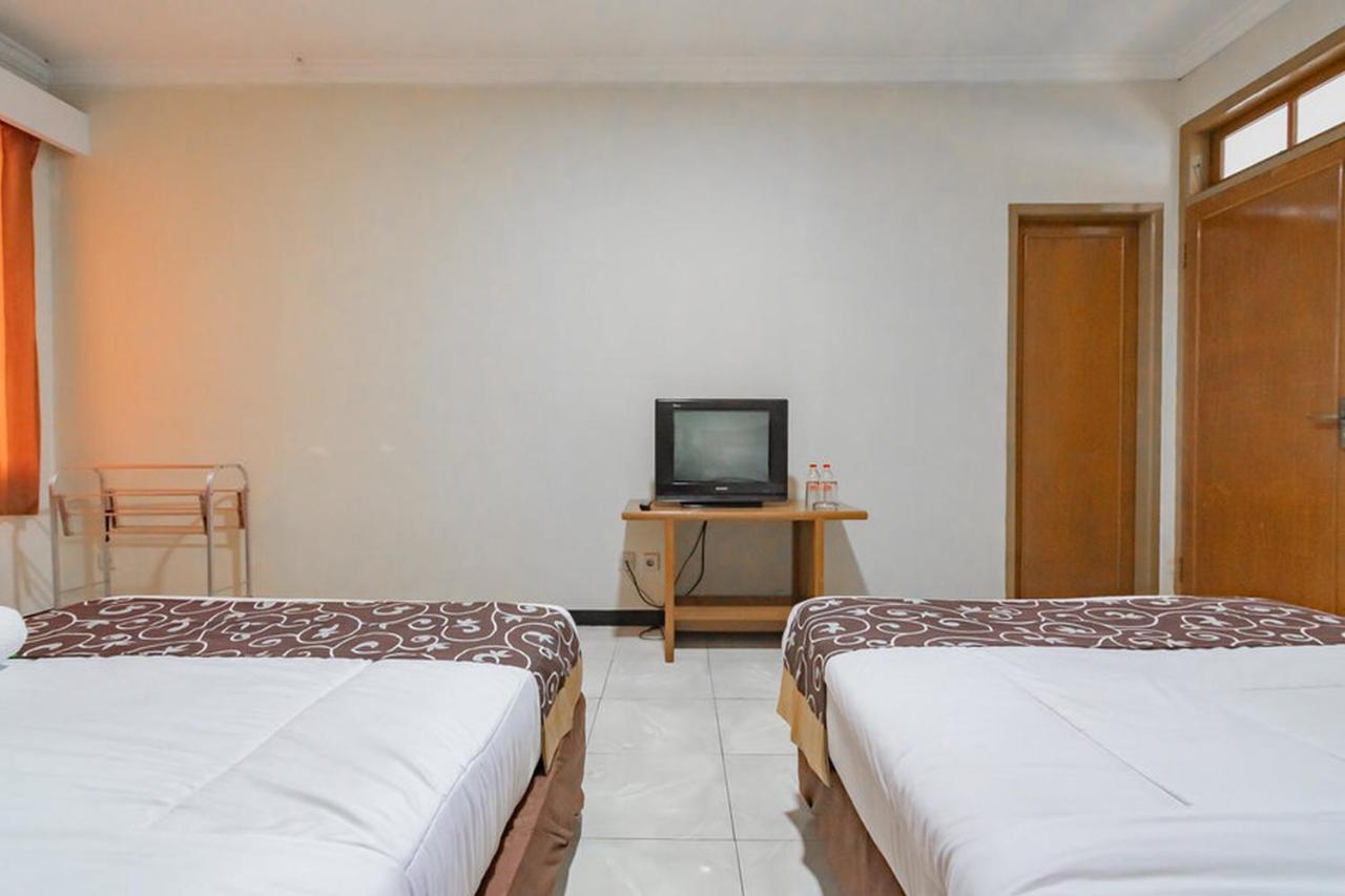 Hotel Puspa Sari Redpartner Ciater Zewnętrze zdjęcie