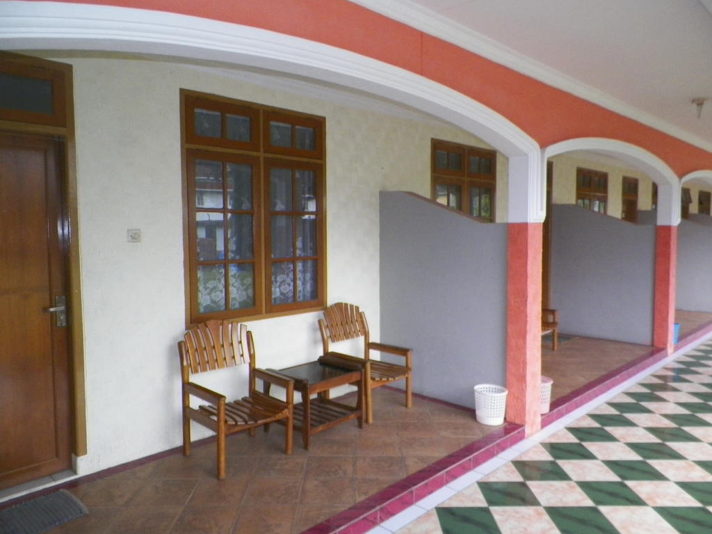 Hotel Puspa Sari Redpartner Ciater Pokój zdjęcie