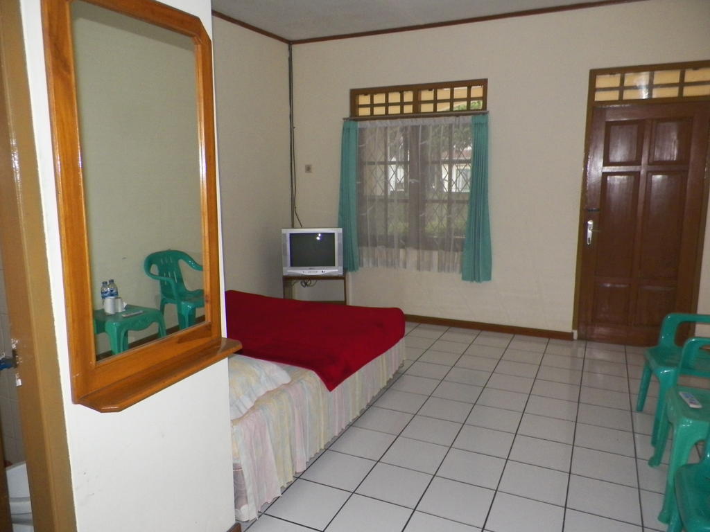Hotel Puspa Sari Redpartner Ciater Pokój zdjęcie
