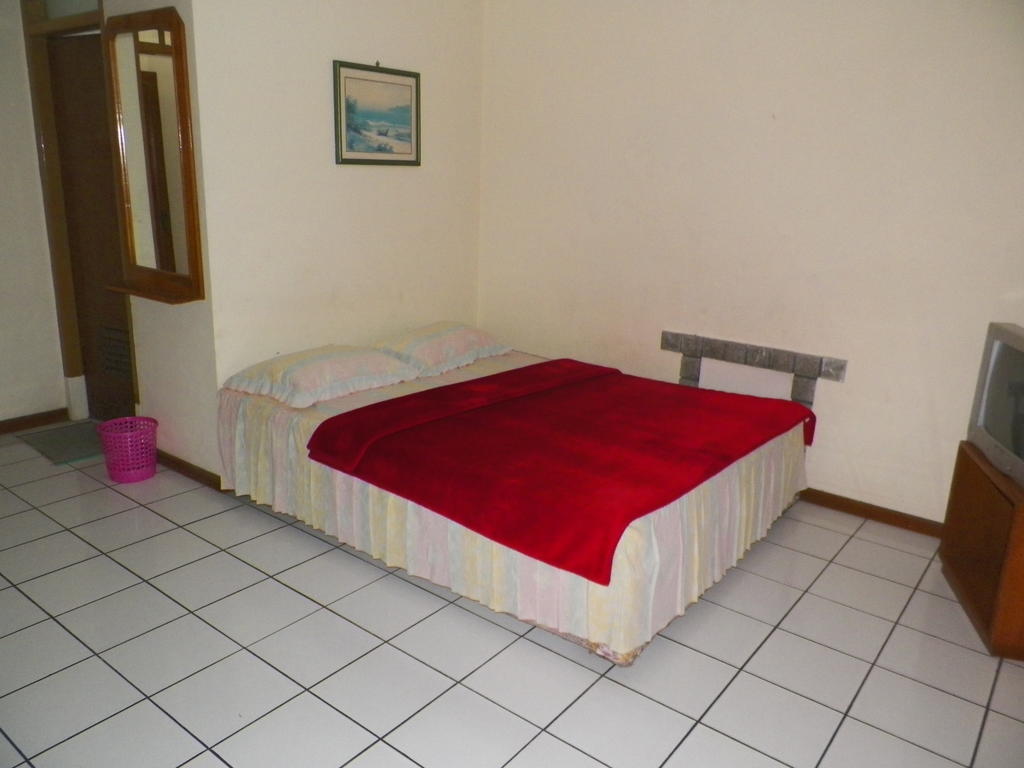 Hotel Puspa Sari Redpartner Ciater Pokój zdjęcie